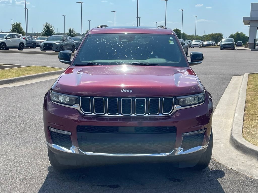 Used 2025 Jeep Grand Cherokee L Limited w/ Luxury Tech Group II AWD/4WD image 2