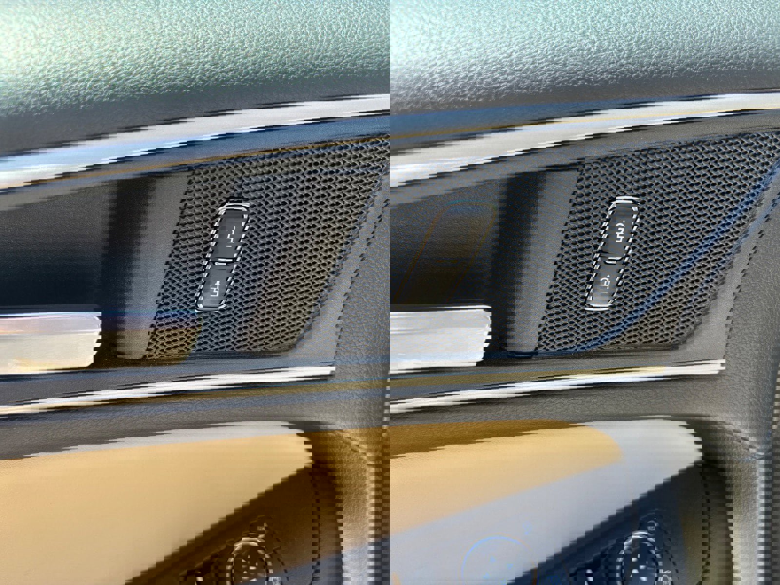 Certified 2023 Ford Edge SEL w/ Convenience Package image 25