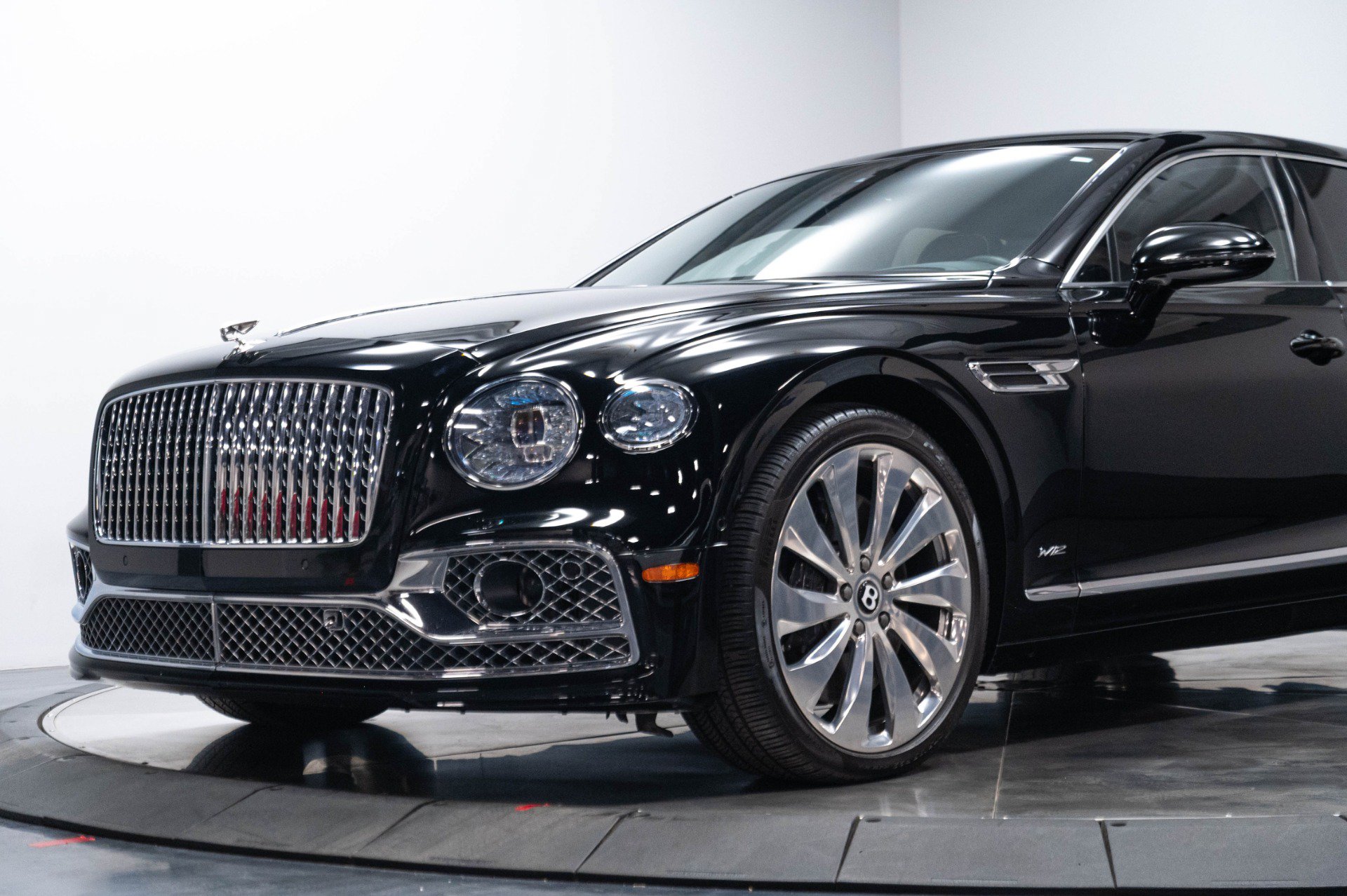 Used 2020 Bentley Flying Spur W12 AWD/4WD image 11