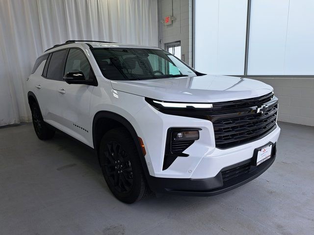 Used 2024 Chevrolet Traverse LT w/ Enhanced Driving Package AWD/4WD image 5
