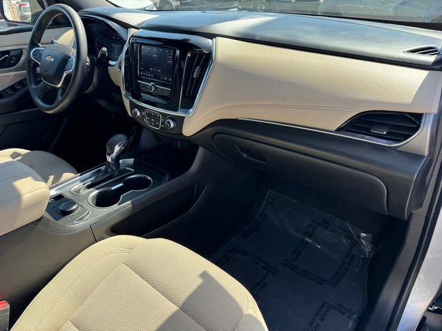 Certified 2023 Chevrolet Traverse LS FWD image 6