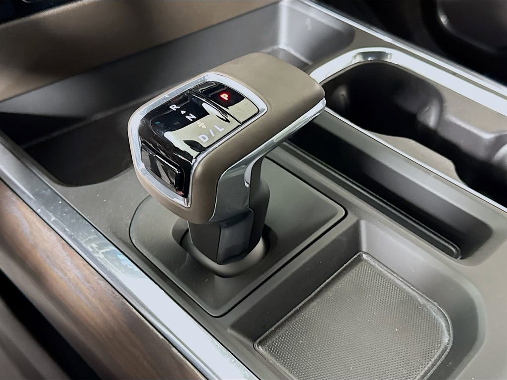 Certified 2026 GMC Sierra 1500 SLT image 15