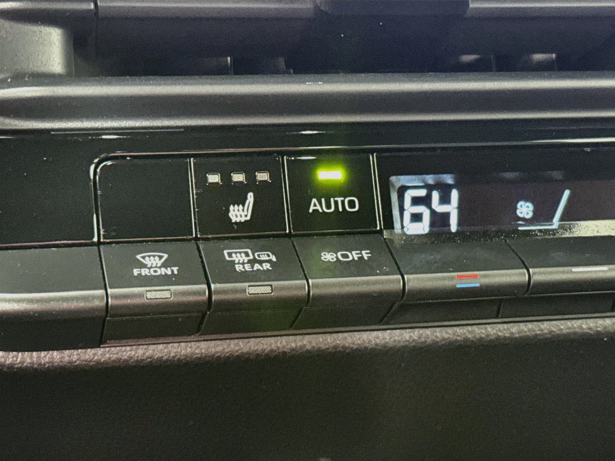 Certified 2023 Toyota Crown AWD/4WD image 21