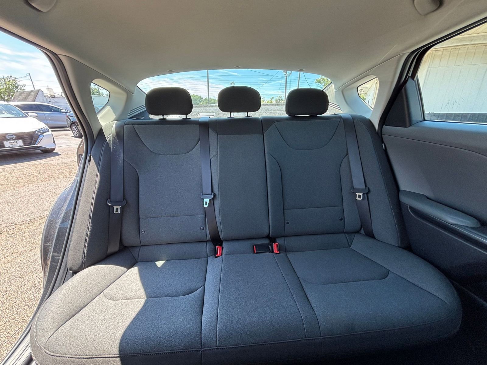 Used 2025 Kia K4 FWD image 37