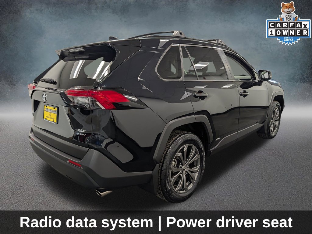 Used 2025 Toyota RAV4 XLE Premium w/ Weather Package AWD/4WD image 6