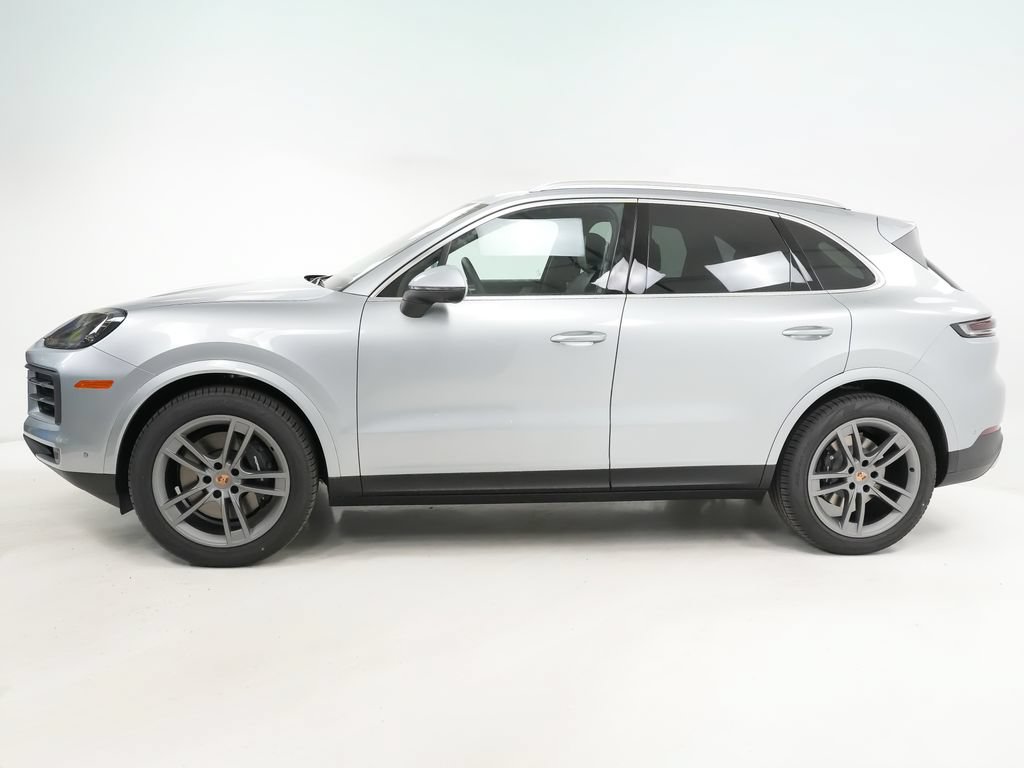 New 2026 Porsche Cayenne AWD/4WD image 2
