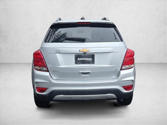 Used 2019 Chevrolet Trax LT w/ LT Convenience Package image 6