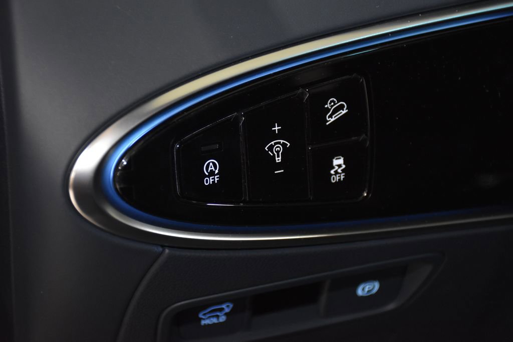 New 2025 Genesis GV70 3.5T Sport w/ Sport Advanced Package image 9