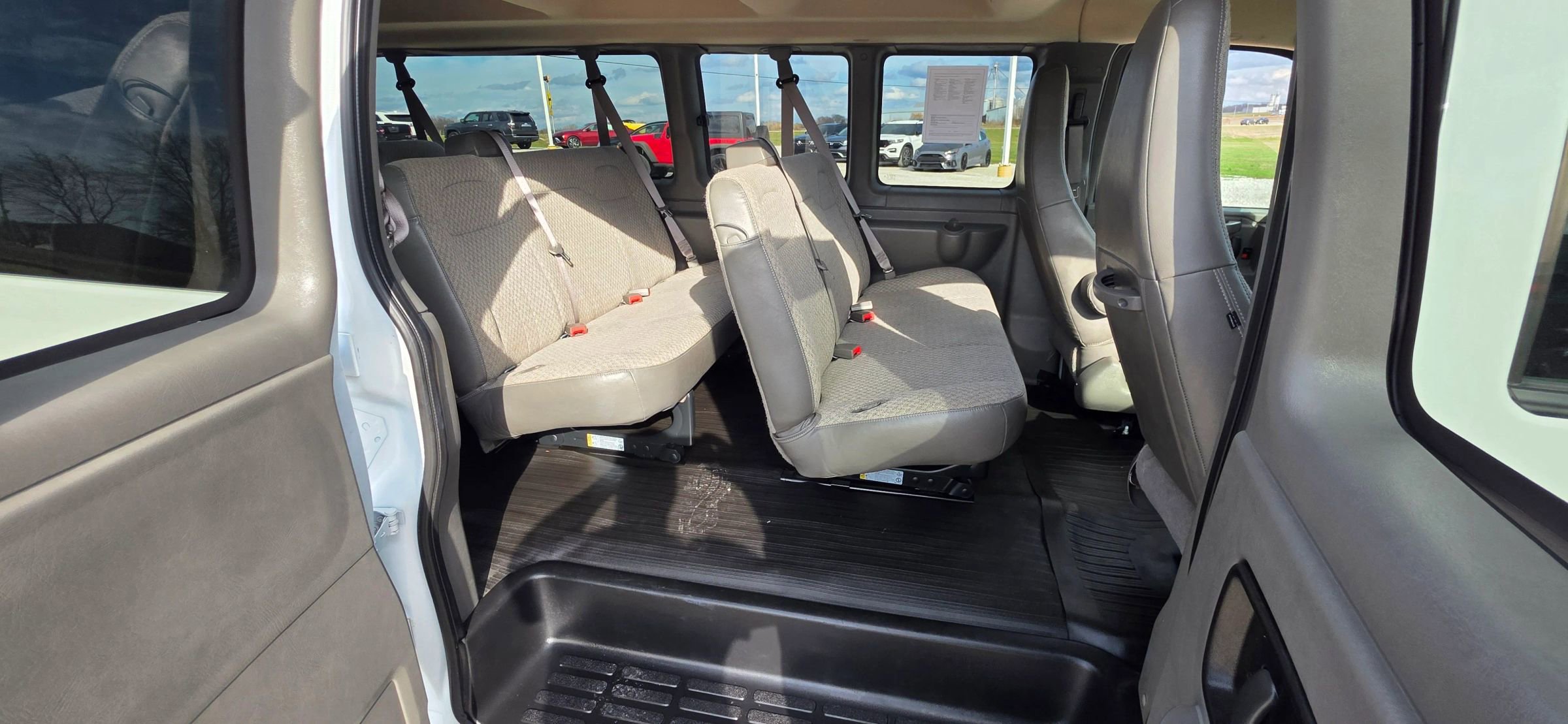 Used 2024 Chevrolet Express 3500 LT w/ LT Preferred Equipment Group image 11