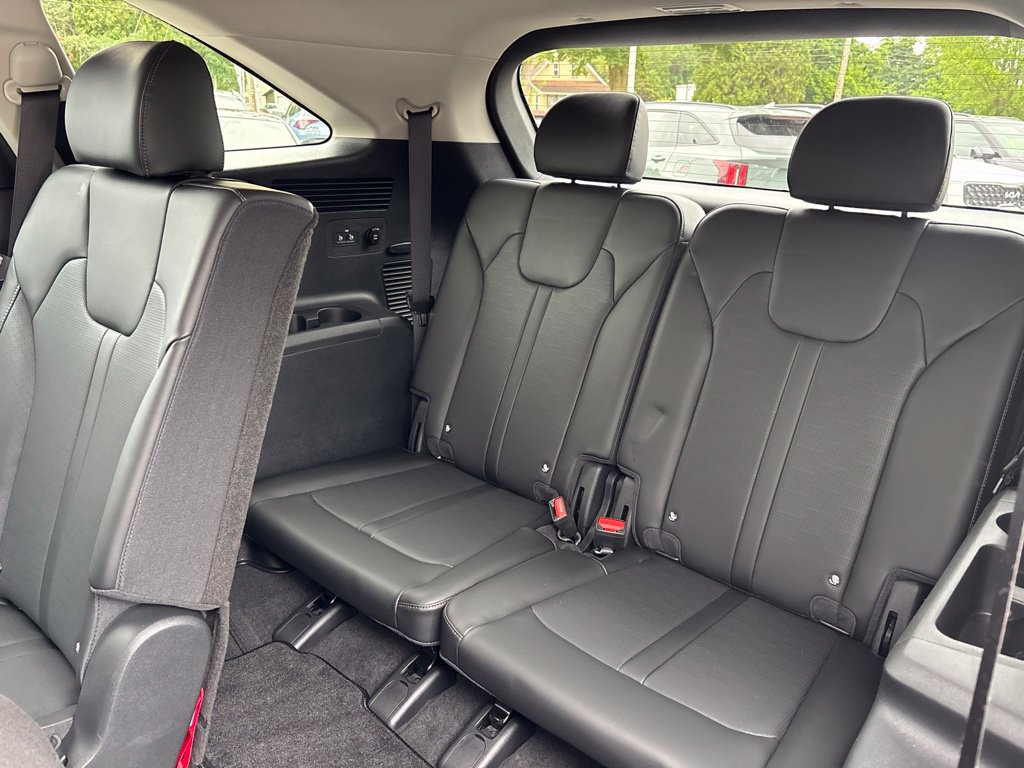 Certified 2026 Kia Sorento S FWD image 15