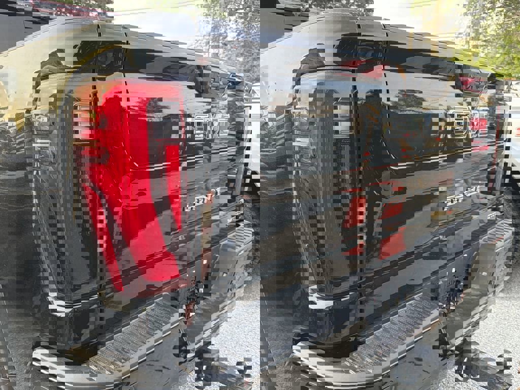 Certified 2025 GMC Sierra 2500 Denali Ultimate image 6