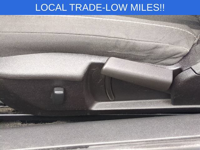 Used 2015 Chevrolet Camaro LS RWD image 17