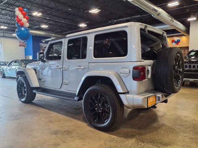 Used 2023 Jeep Wrangler Altitude image 6