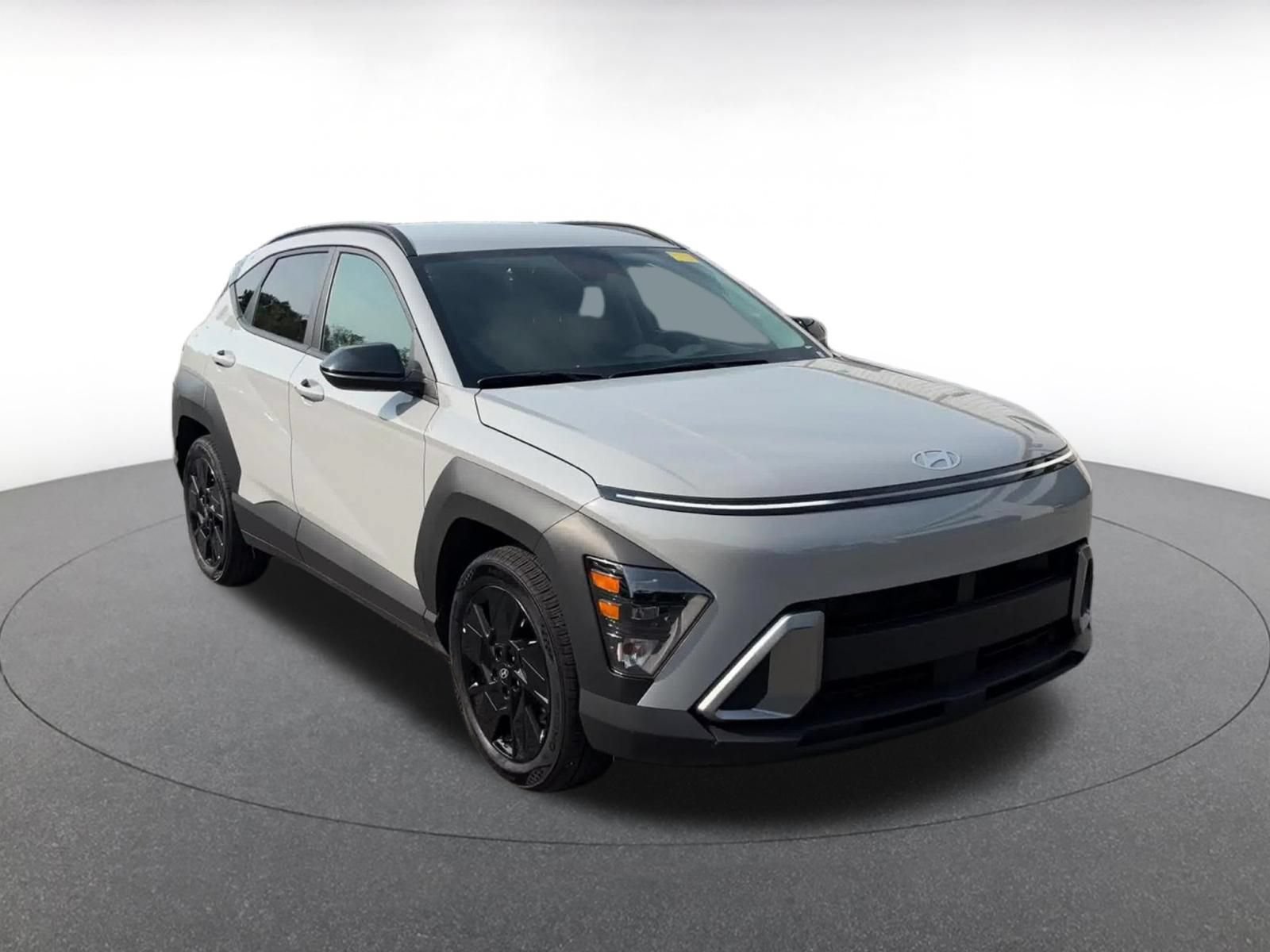Used 2026 Hyundai Kona SEL Sport FWD image 2