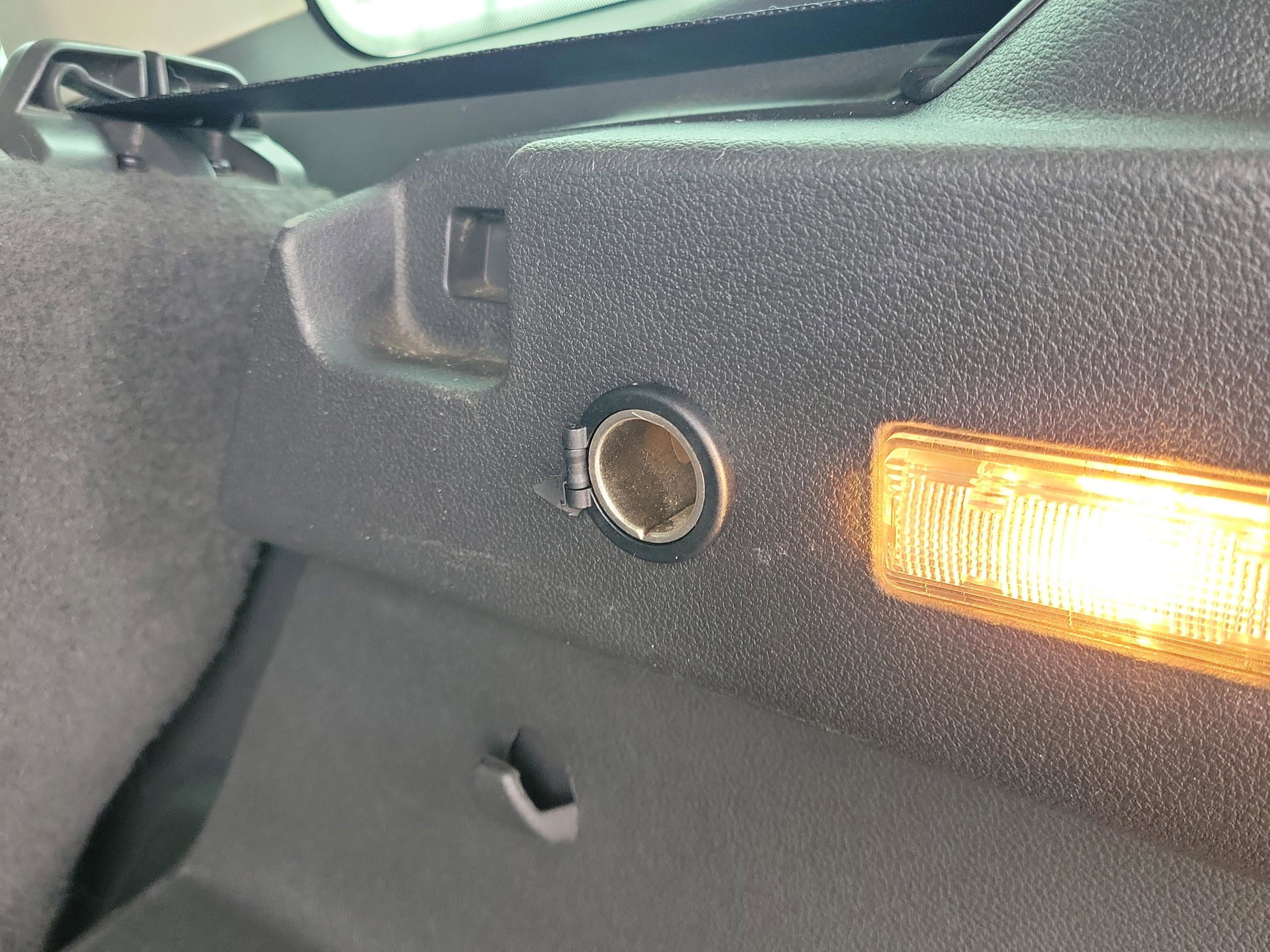 Used 2019 Ford Escape S image 6