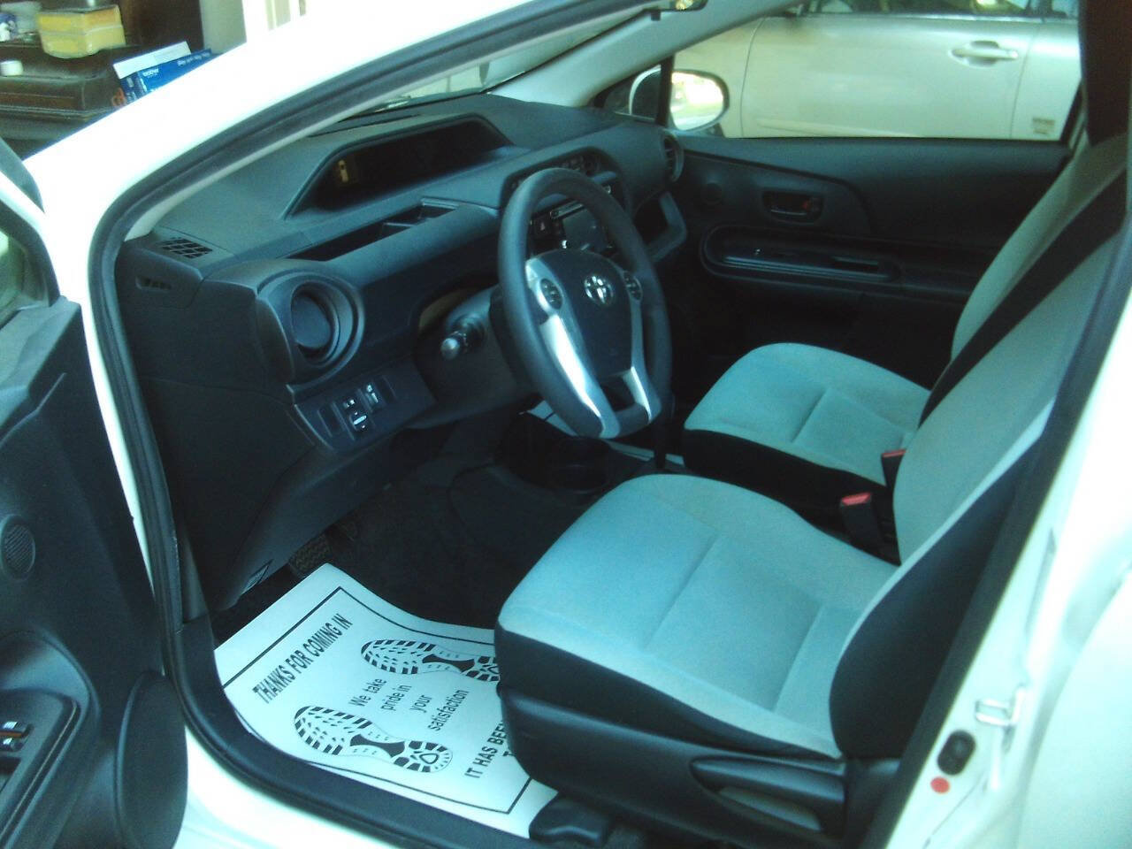 Used 2015 Toyota Prius C One FWD image 20