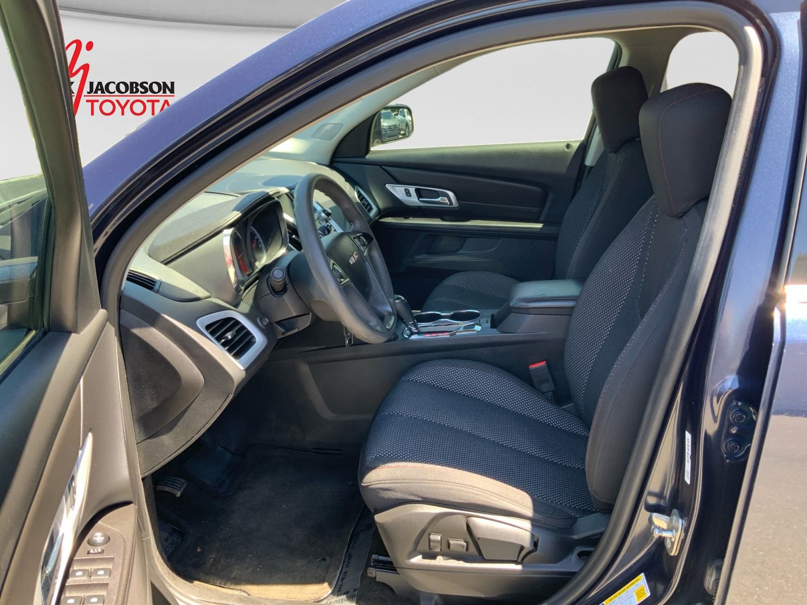 Used 2017 GMC Terrain SLE FWD image 16