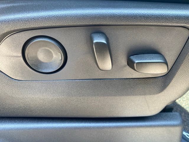 Used 2024 Chevrolet Silverado 2500 High Country AWD/4WD image 45