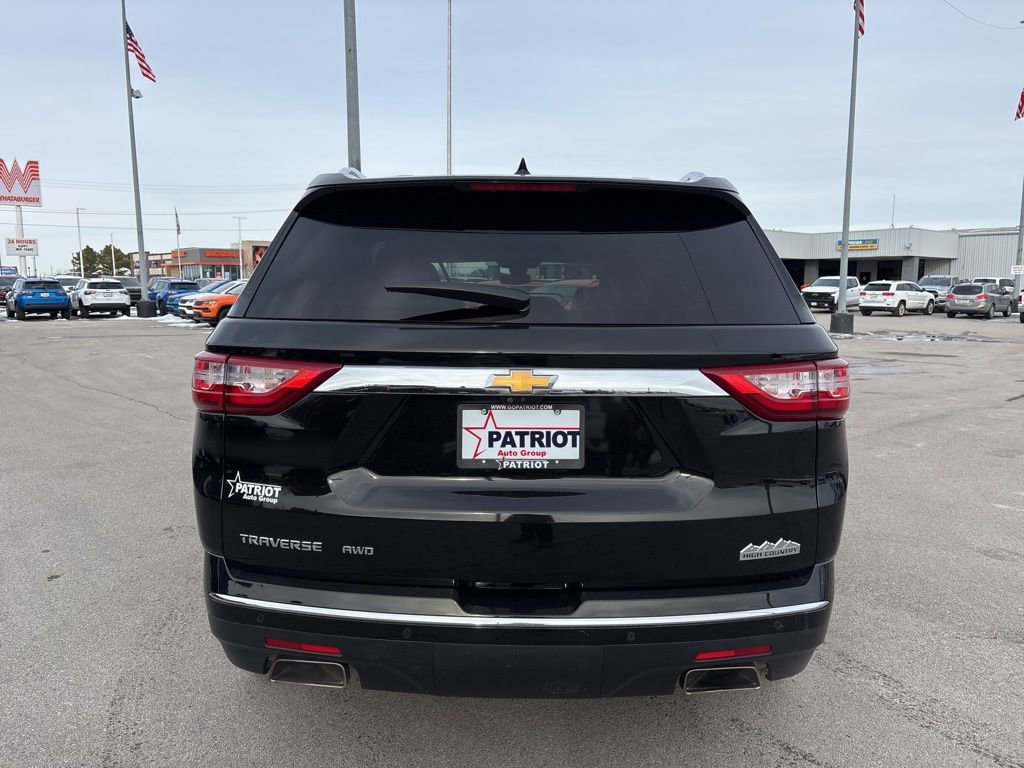 Used 2021 Chevrolet Traverse High Country image 4
