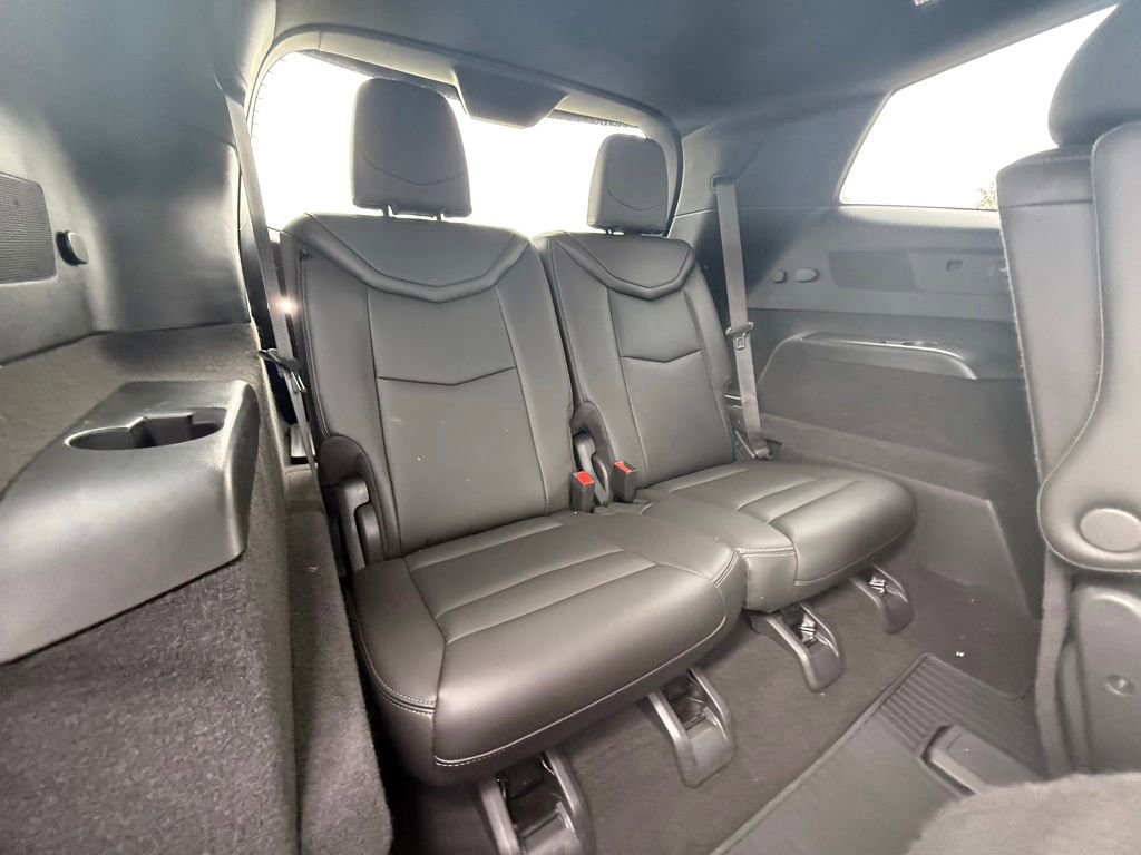 Used 2024 Cadillac XT6 Premium Luxury AWD/4WD image 32
