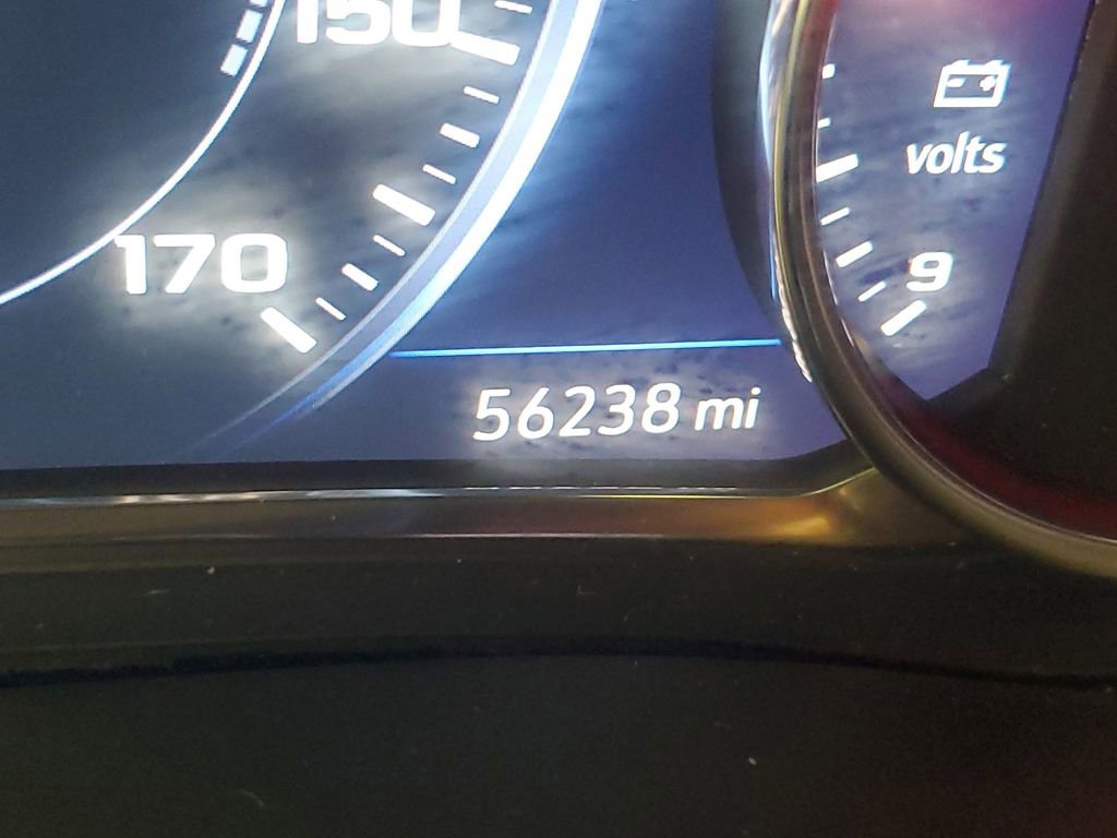 Used 2023 Chevrolet Traverse Premier w/ Redline Edition image 21