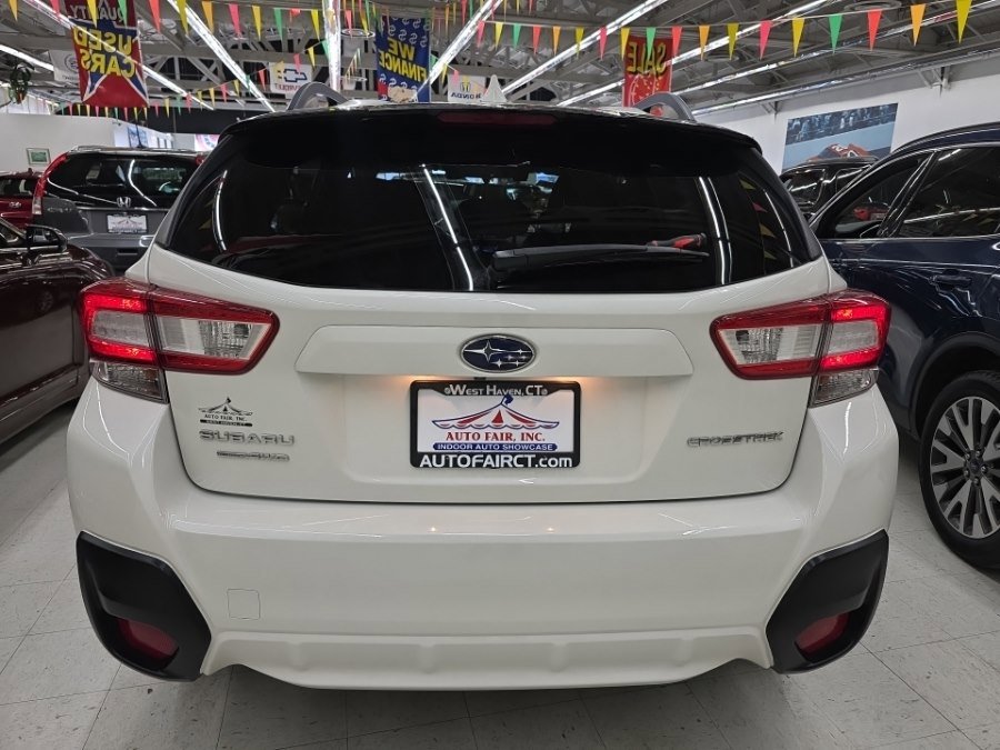 Used 2018 Subaru Crosstrek 2.0i Premium w/ Eyesight System image 5