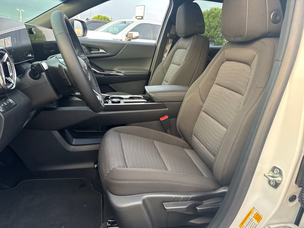 New 2026 Chevrolet Equinox LT image 15