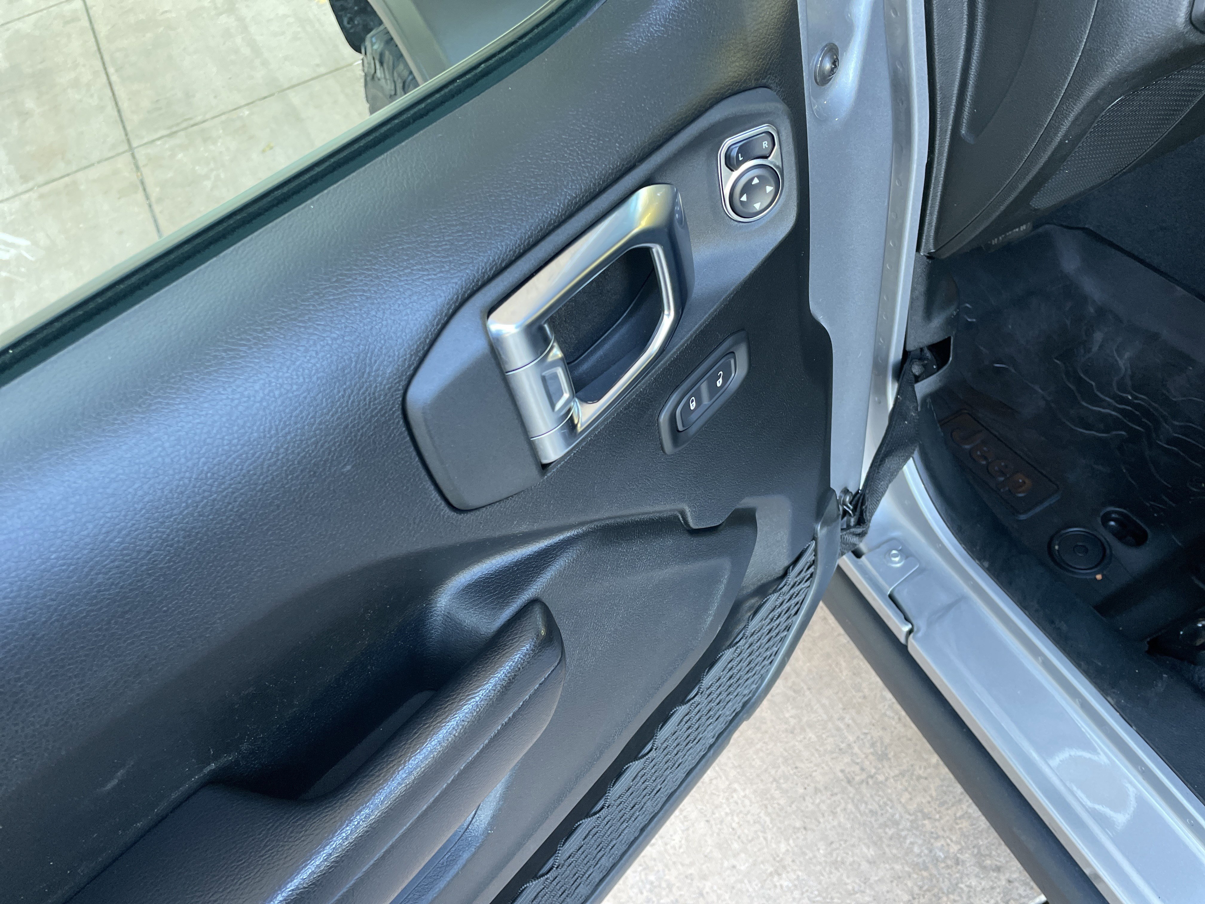 Used 2021 Jeep Wrangler Unlimited Sport image 15