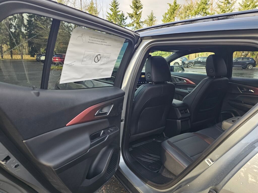 New 2026 Chevrolet Equinox EV RS AWD/4WD image 24