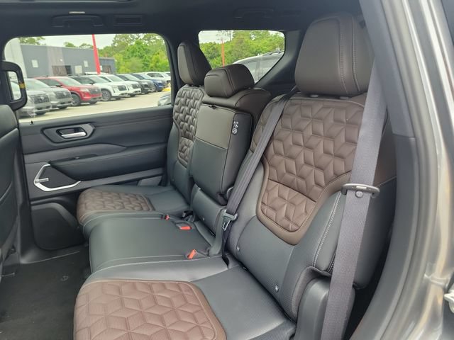 New 2026 Nissan Armada Platinum Reserve AWD/4WD image 13
