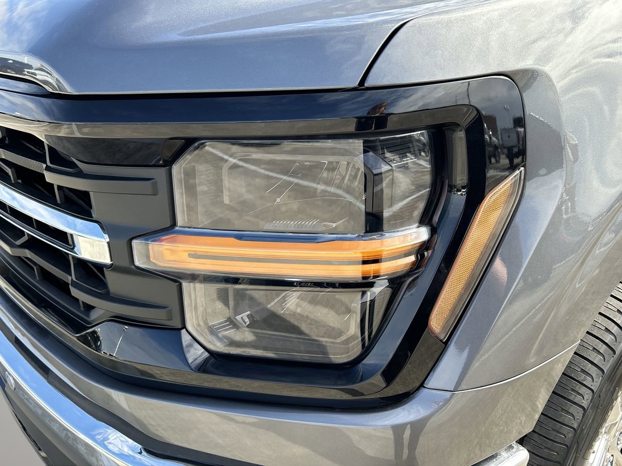 New 2025 Ford F150 XLT w/ Equipment Group 302A MID image 39