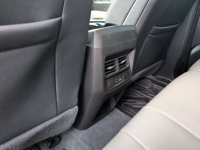 Used 2024 Chevrolet Colorado ZR2 w/ ZR2 Convenience Package III AWD/4WD image 27