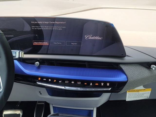 New 2027 Cadillac Optiq Premium Luxury AWD/4WD image 12