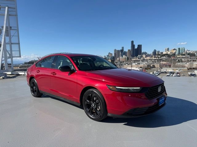 Used 2025 Honda Accord SE image 1