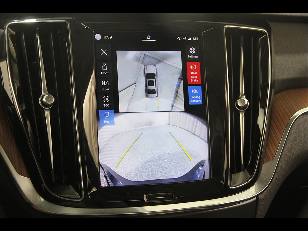 Used 2024 Volvo S60 B5 Plus FWD image 13