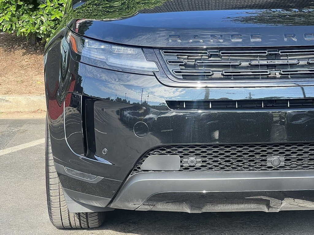 Used 2025 Land Rover Range Rover Evoque S image 4