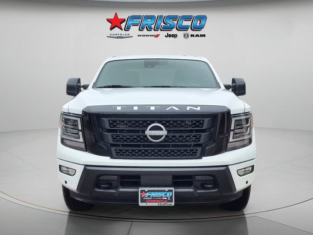 Used 2023 Nissan Titan SV w/ SV Convenience Package RWD image 2