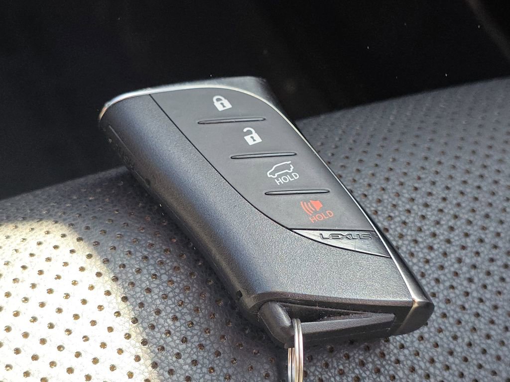 Used 2020 Lexus GX 460 Premium w/ Premium Package image 32