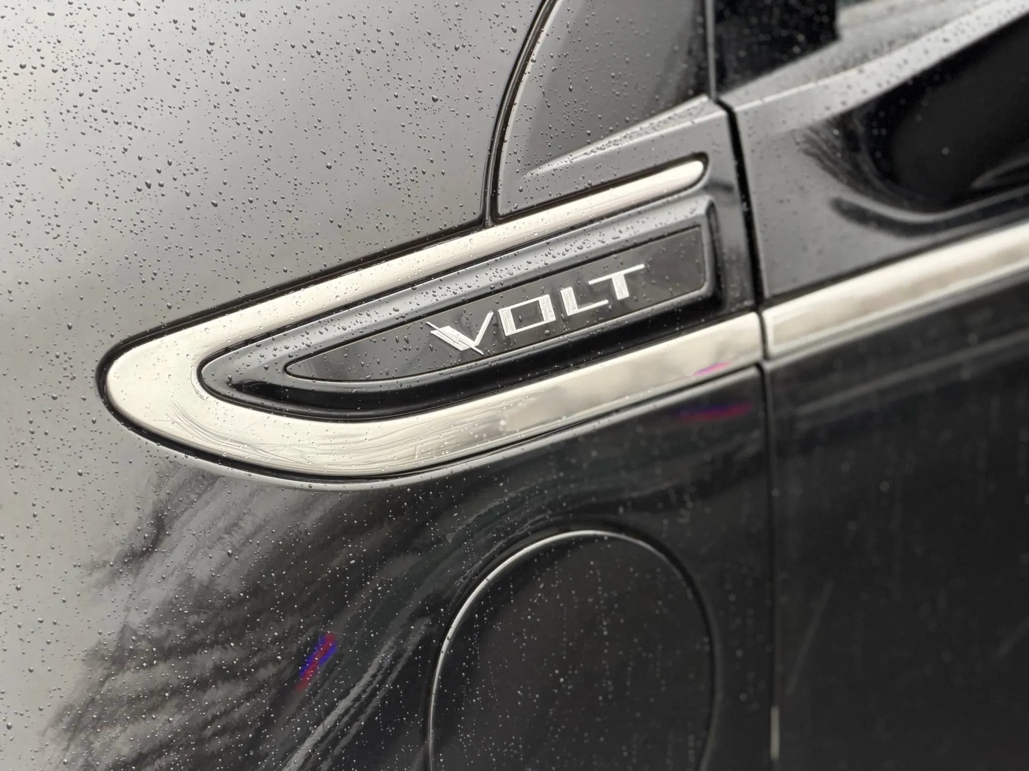 Used 2014 Chevrolet Volt Premium w/ Premium Trim Package FWD image 11