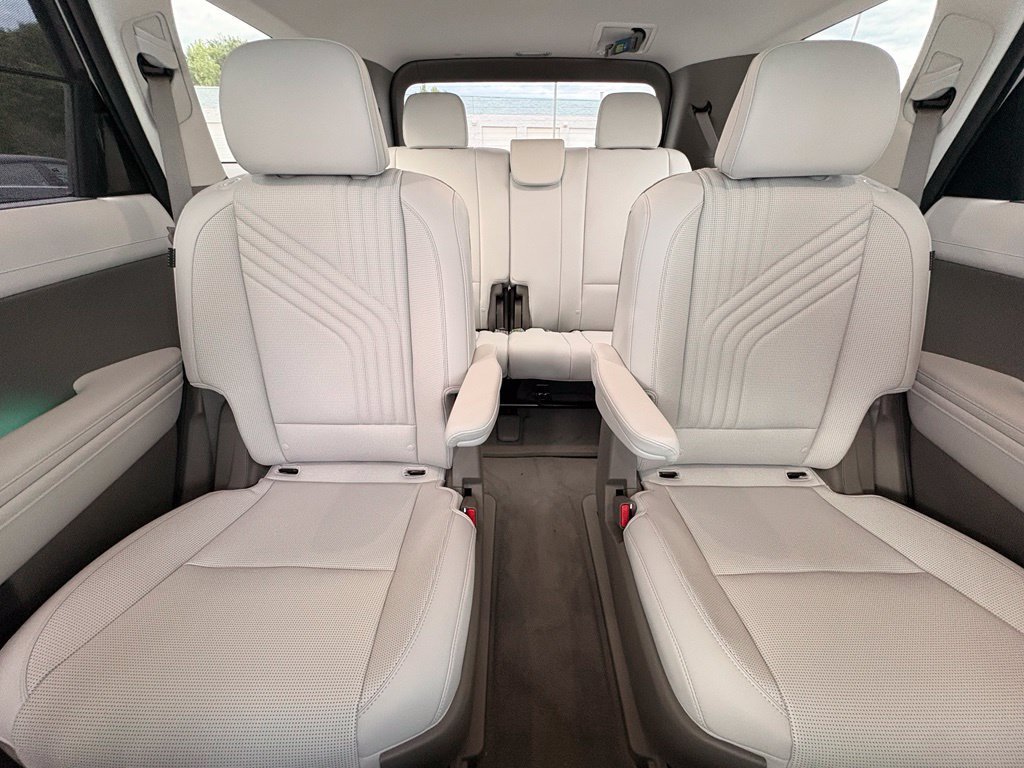 New 2027 Hyundai Palisade SEL Premium FWD image 31