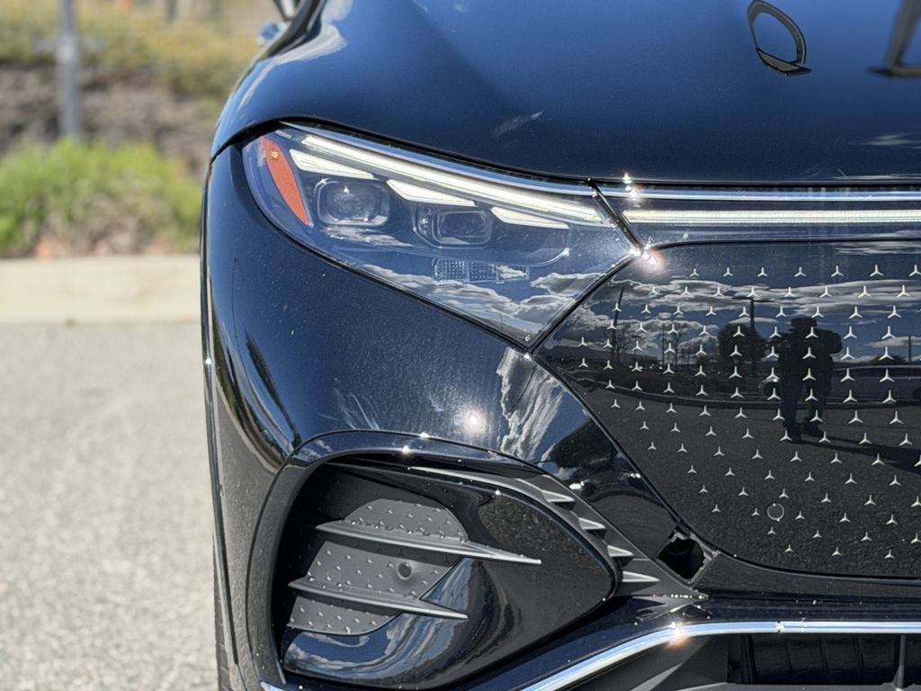 New 2026 Mercedes-Benz EQS 400 4MATIC SUV image 7