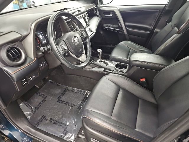 Used 2018 Toyota RAV4 SE w/ Power Extra Value Package AWD/4WD image 12