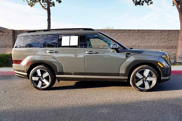 Certified 2024 Hyundai Santa Fe Limited image 7