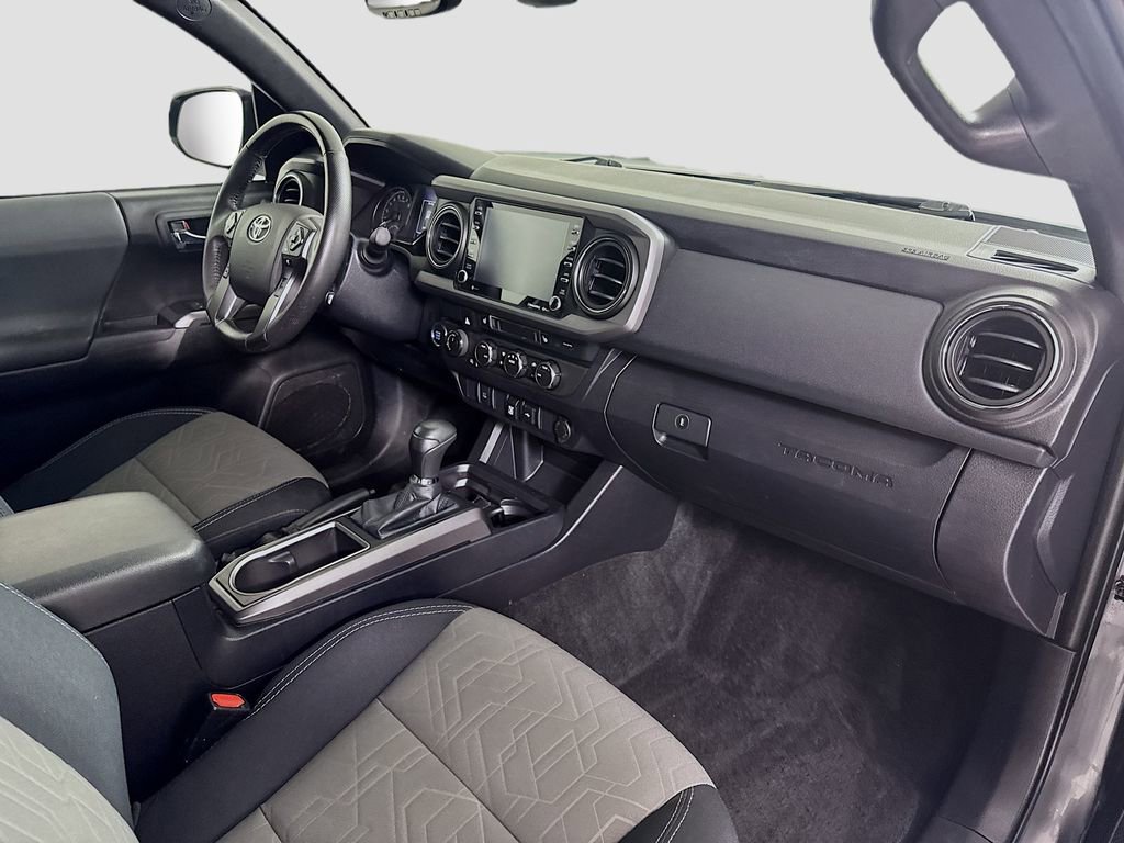 Used 2021 Toyota Tacoma TRD Sport image 24