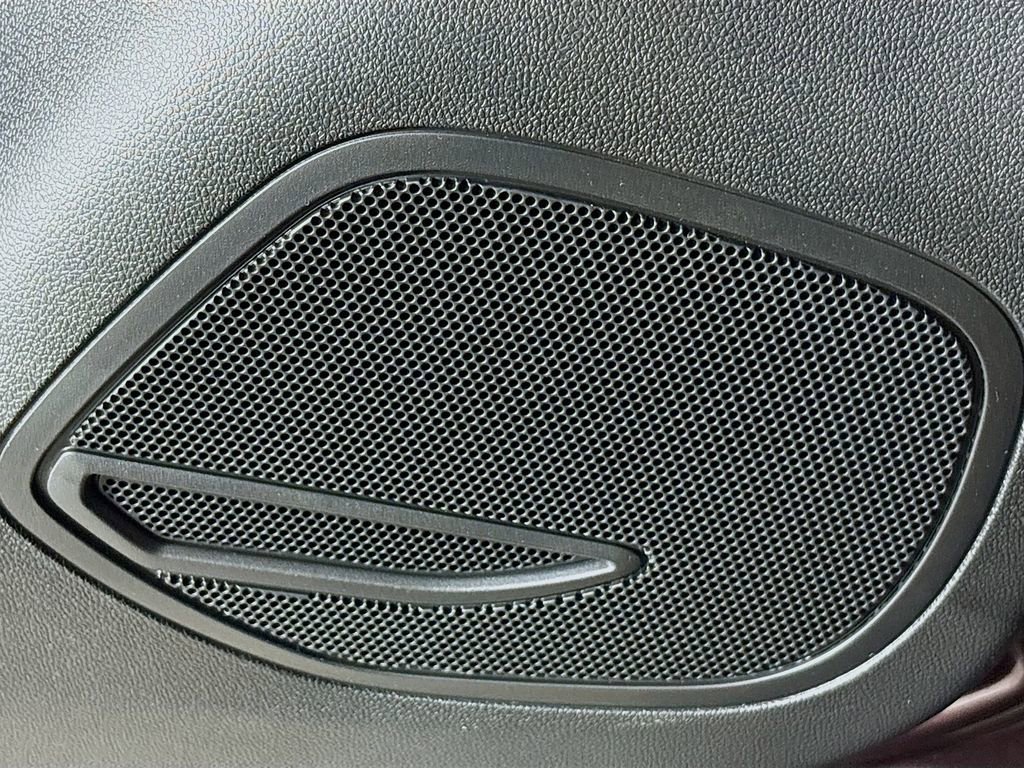 New 2025 Buick Envision Sport Touring image 26