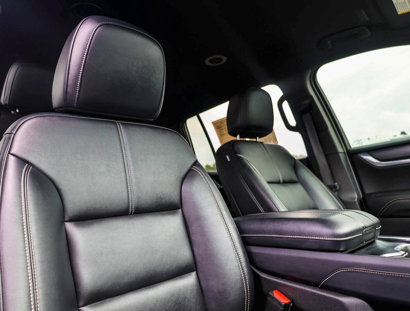 Used 2024 GMC Acadia Elevation w/ Luxury Package FWD image 14