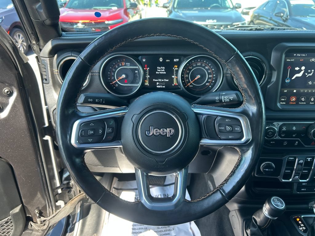 Used 2021 Jeep Gladiator Overland AWD/4WD image 17