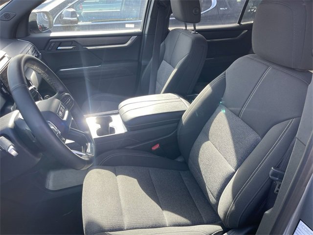 Used 2025 GMC Acadia Elevation image 6