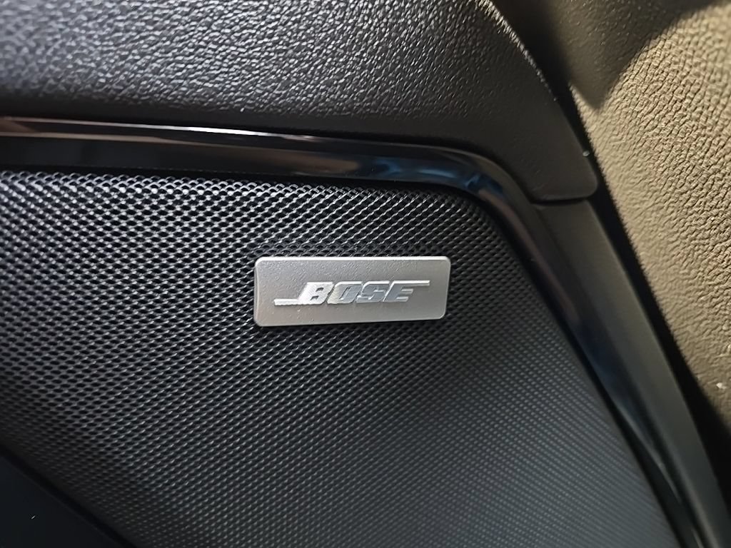 Used 2025 GMC Sierra 1500 AT4 w/ AT4 Premium Package AWD/4WD image 29