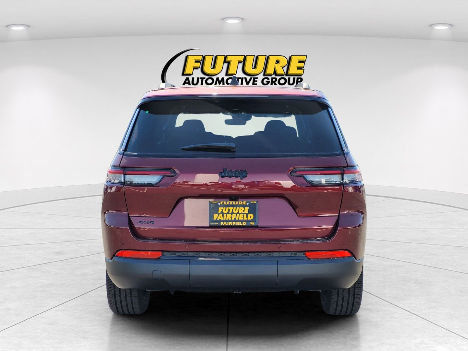 New 2025 Jeep Grand Cherokee L Laredo image 4